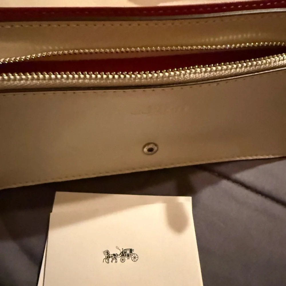 Coach Cream and Pink Floral Clutch - Picture 3 of 5